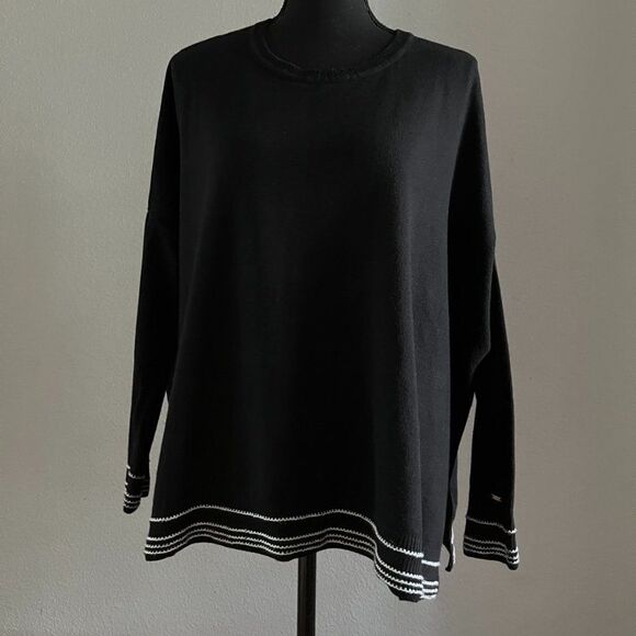 Tommy Hilfiger: Oversized Pullover Sweater, Black, X-Small - Picture 1 of 12